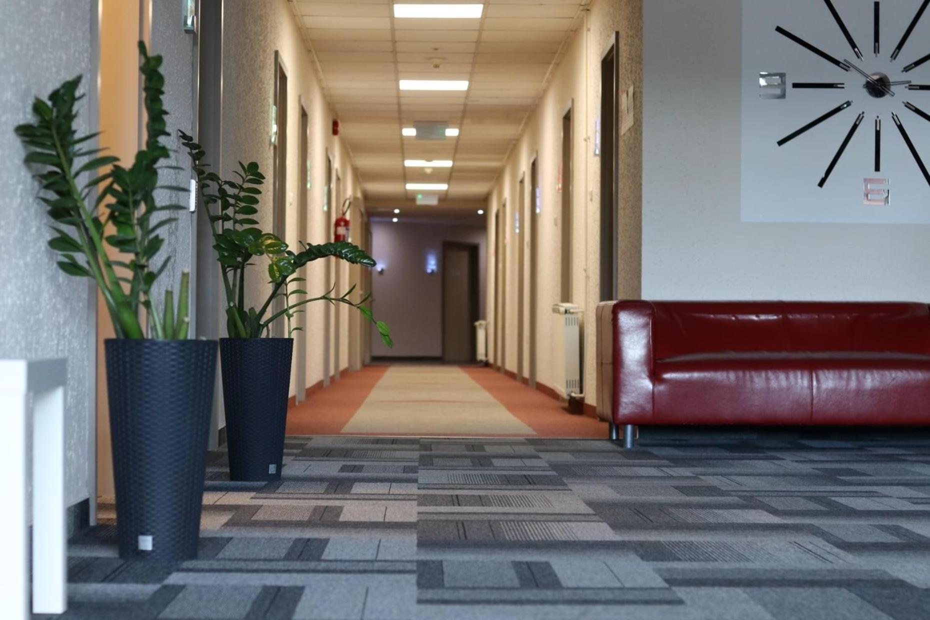 Only 15 Minutes To City Center, Free Secure Parking Budapest Esterno foto